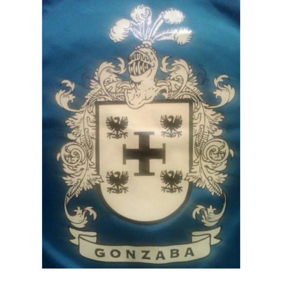 Meet your Posher, Cristobal - Picture 1 of 1